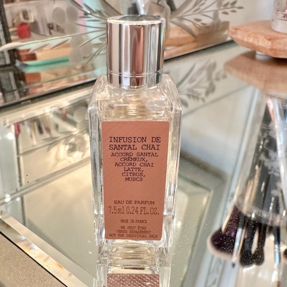 New Prada Infusion de Santal Chai Mini - Picture 3 of 4